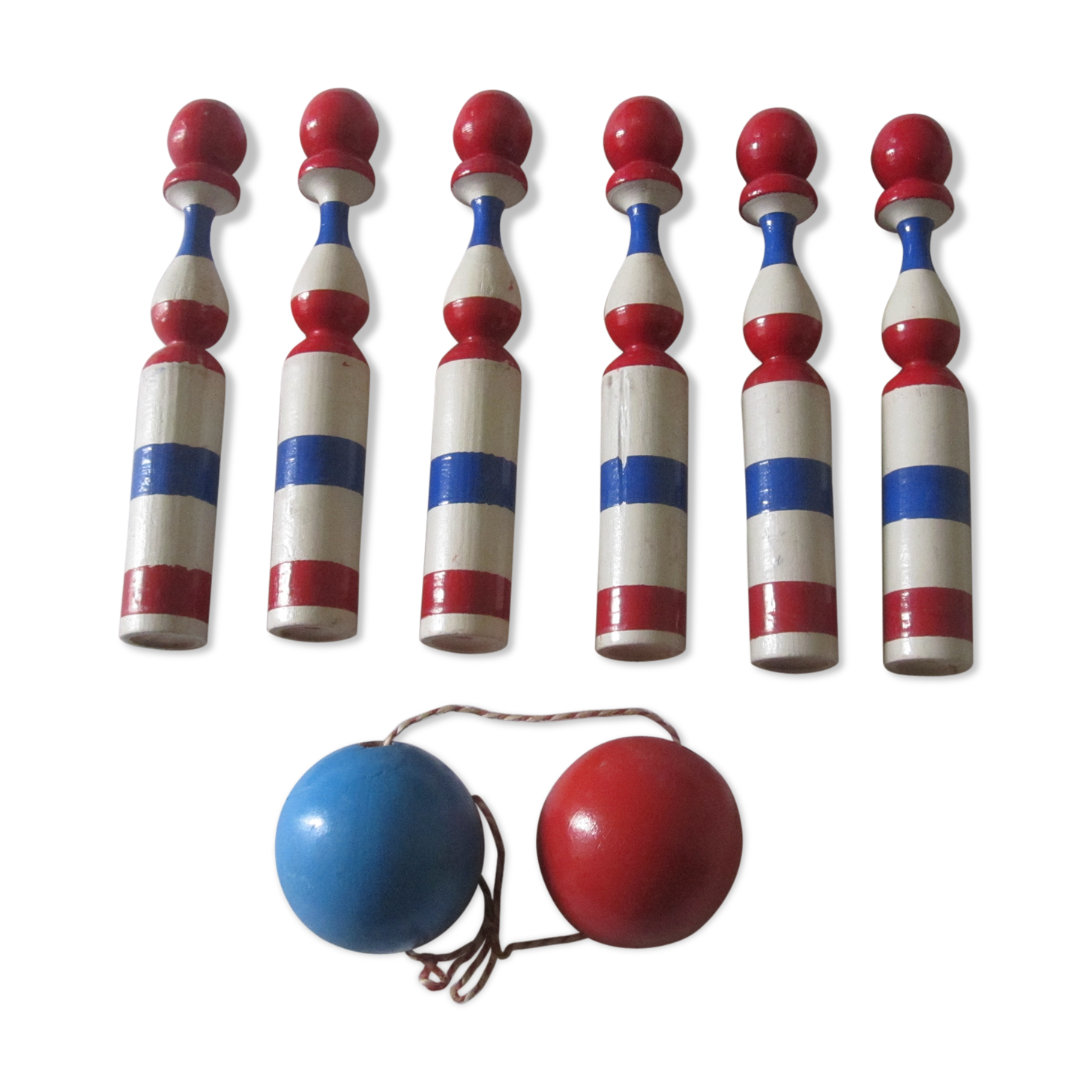 ancient game of wood keel