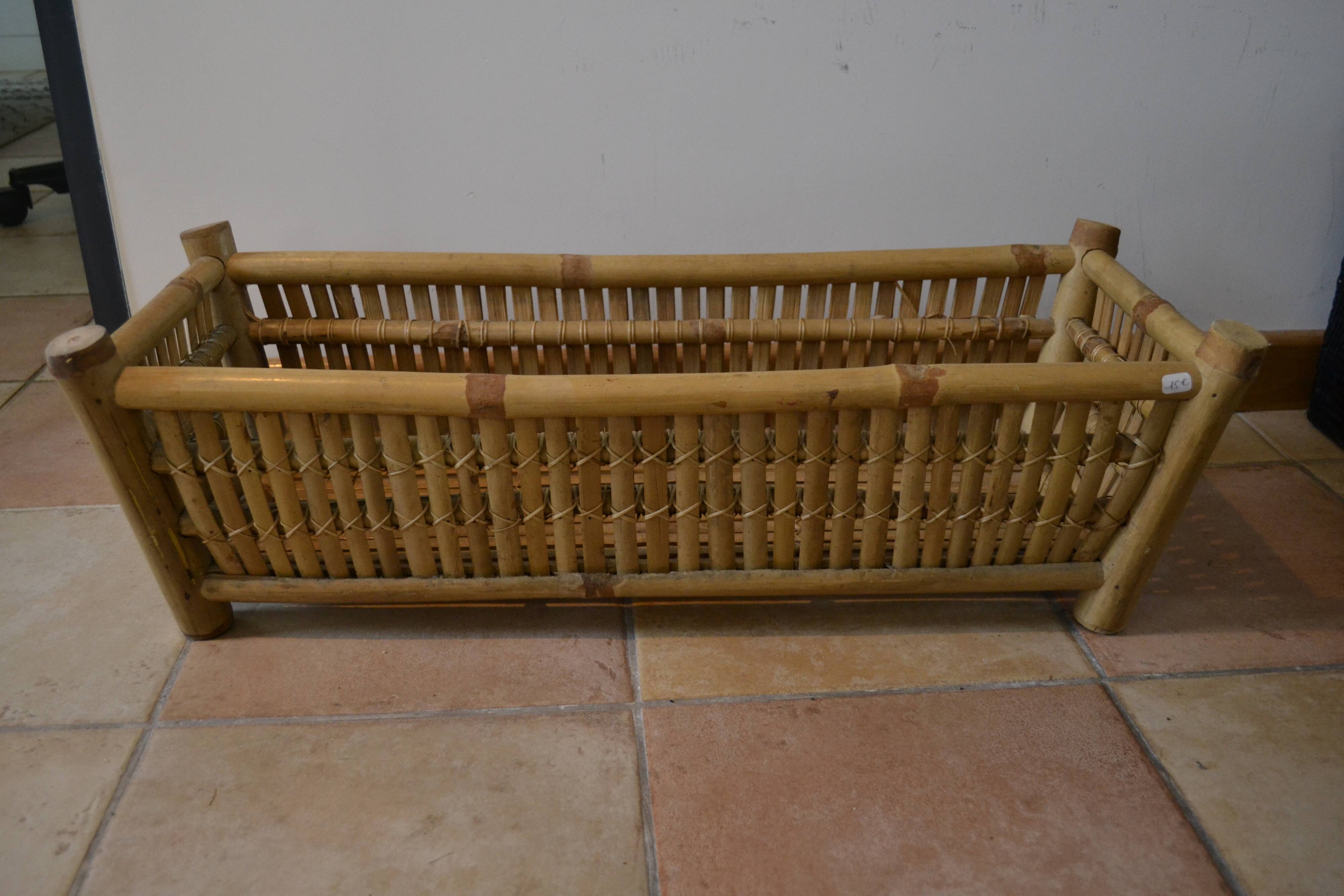 rattan planter