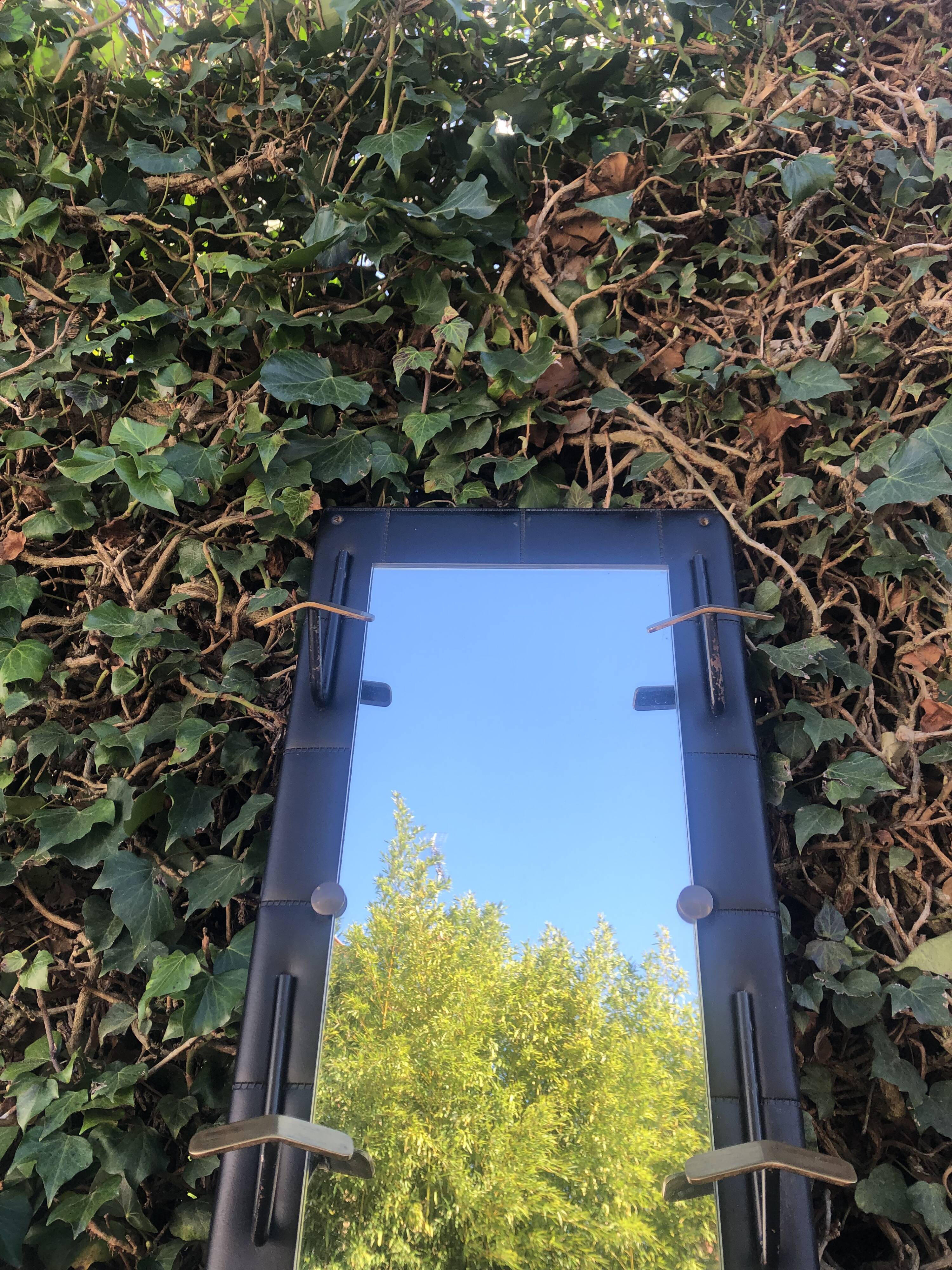 Wall-mounted coat rack wardrobe 50s vintage