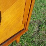 Armoire scandinave pied compas vintage