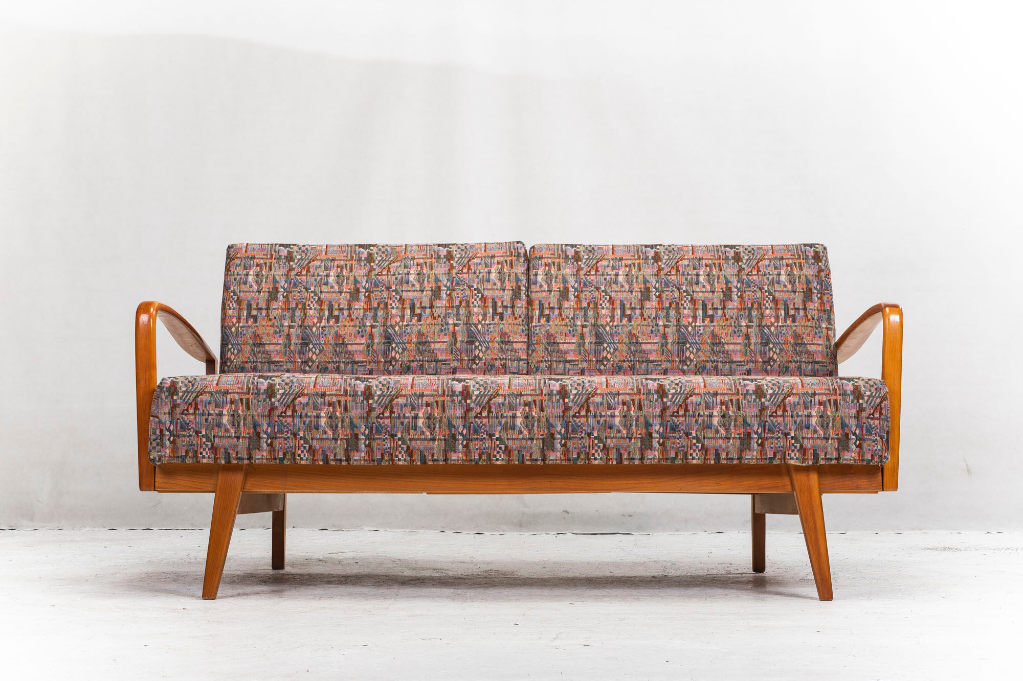 Antimott Easy Chairs & Daybed in Cherry by Walter Knoll / Wilhelm Knoll for Knoll Inc. / Knoll Inte