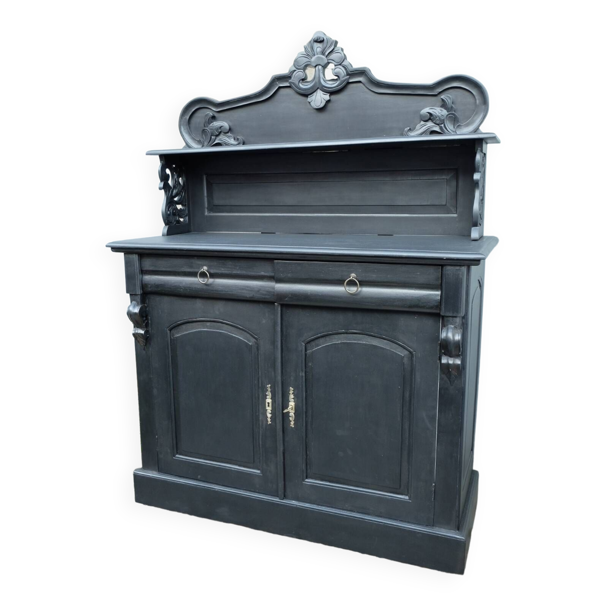 Revamped Saint Hubert furniture