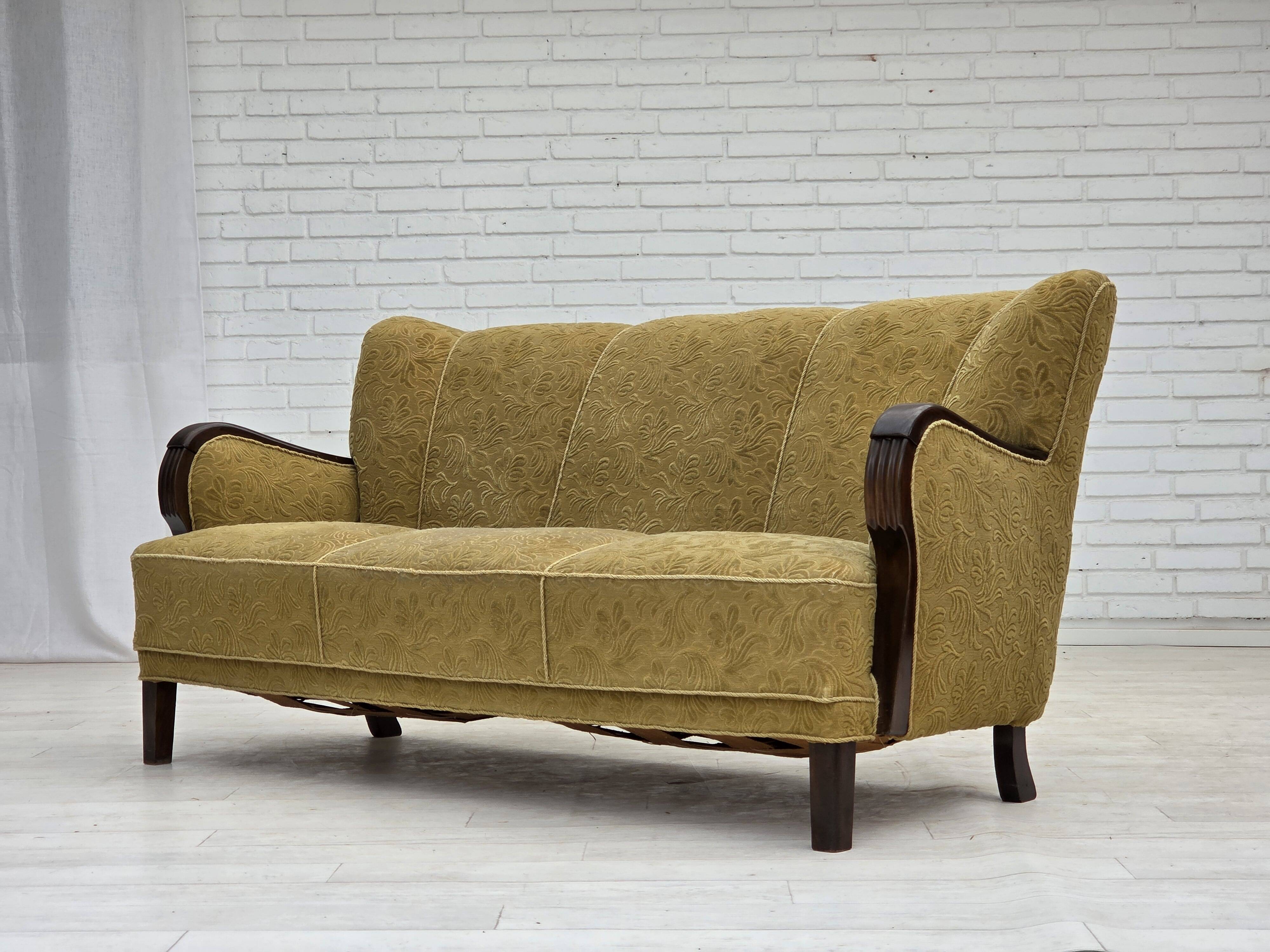 1960s, Danish 3-seater sofa, original condition, wool/cotton fabric.