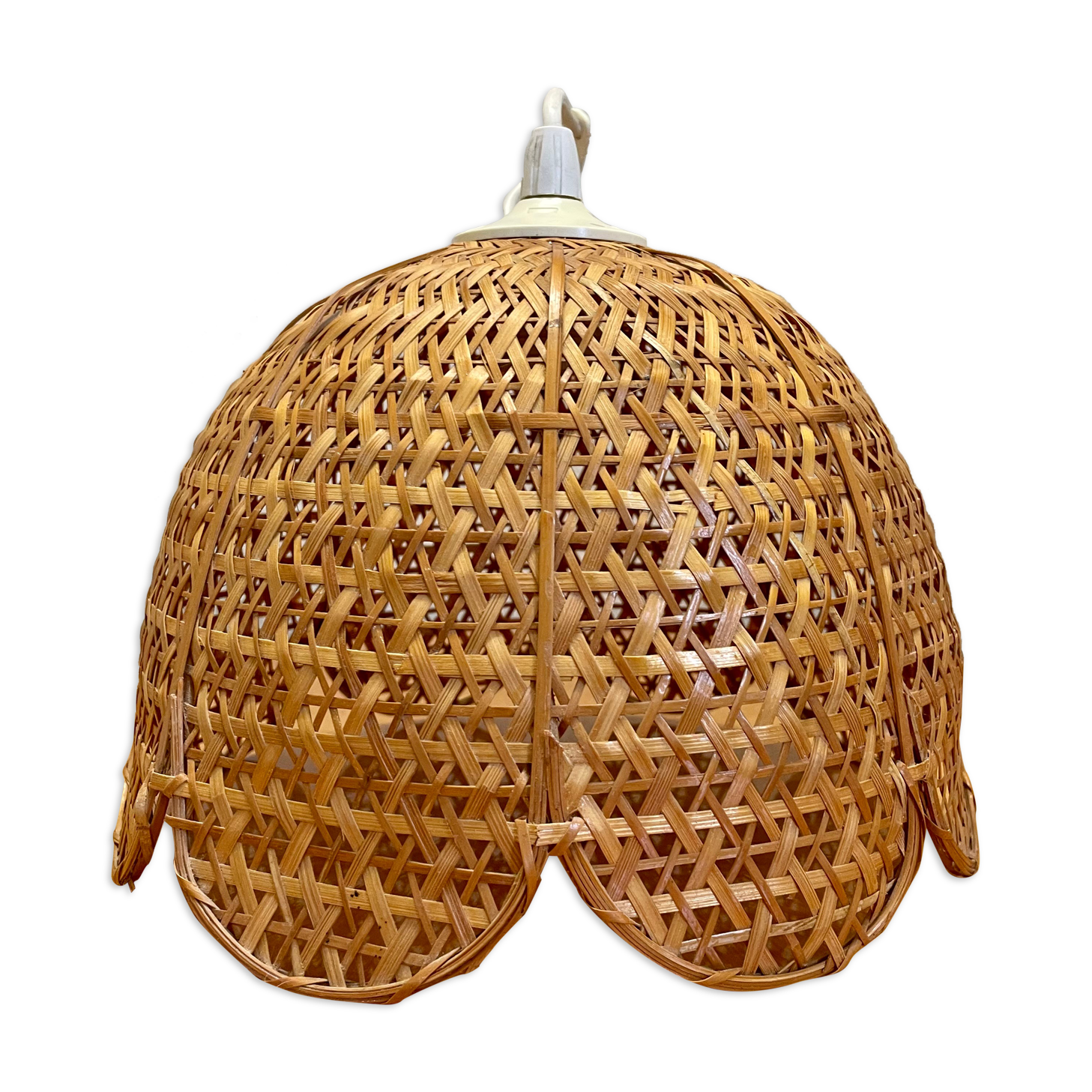 Vintage braided rattan flower suspension