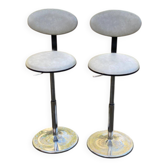 2 Mirima bar stools from France, 1970, steel and beige leather.