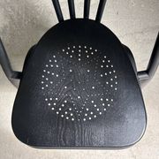 Black Surpil chair