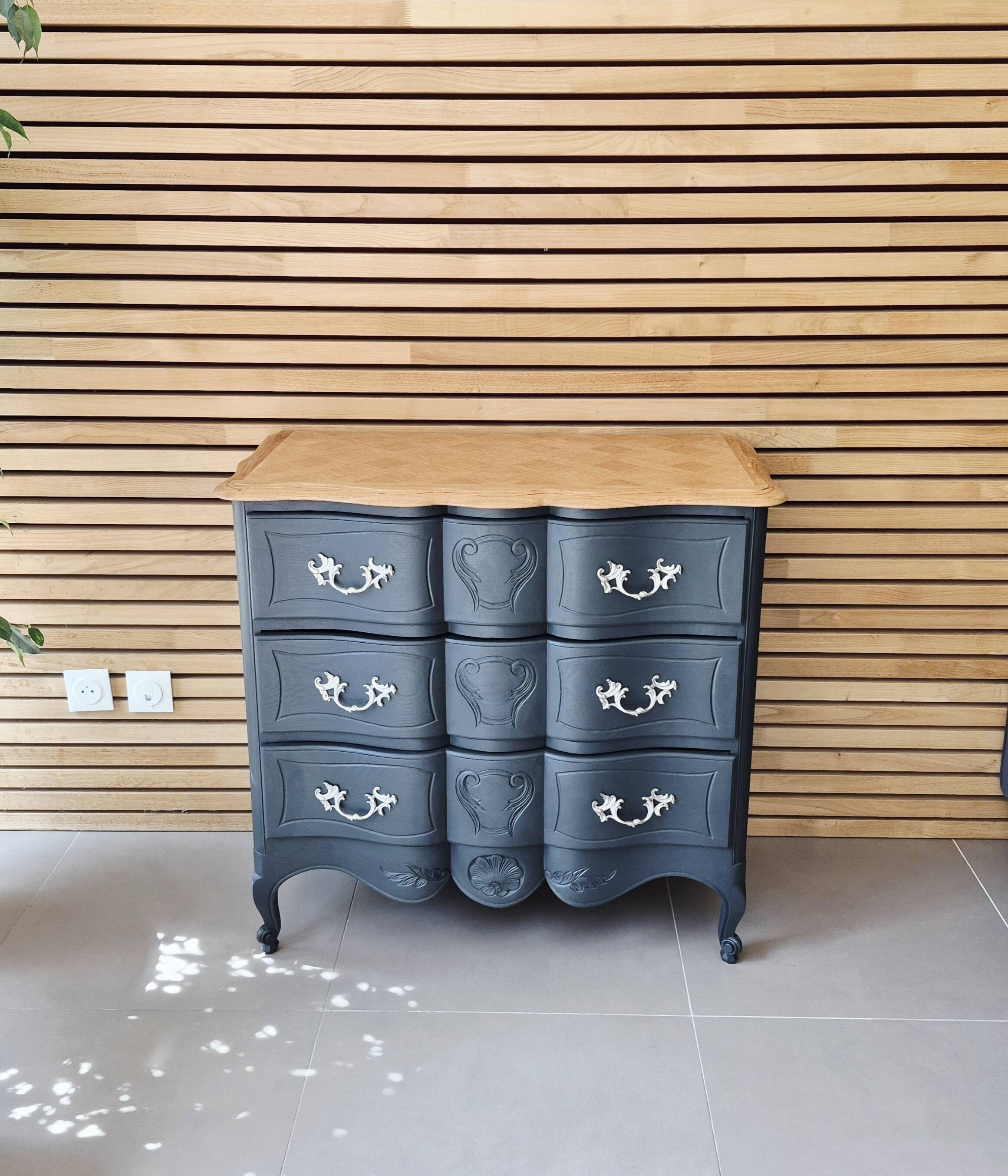 Louis XV style commode