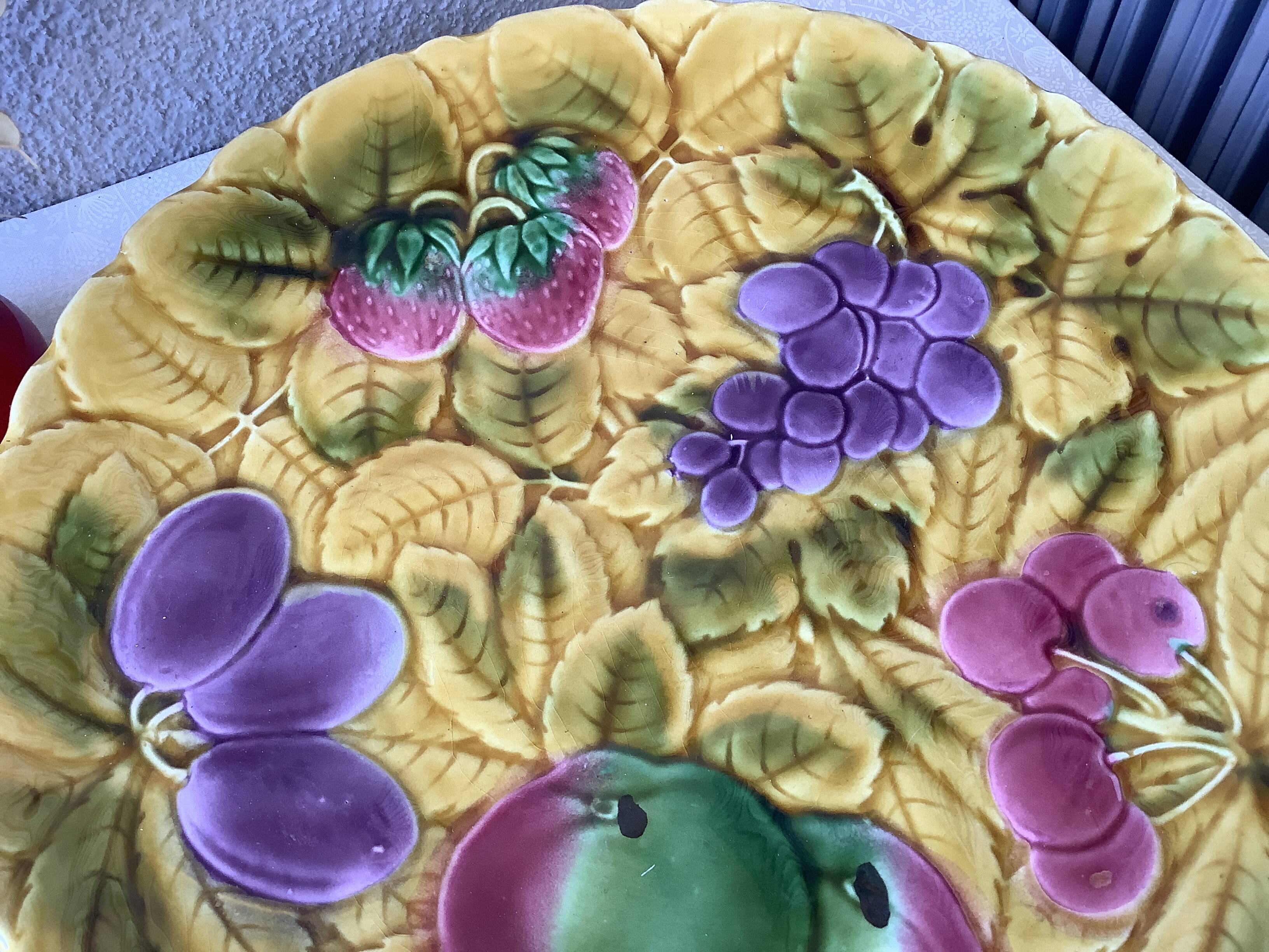 Sarreguemines barbotine serving plate