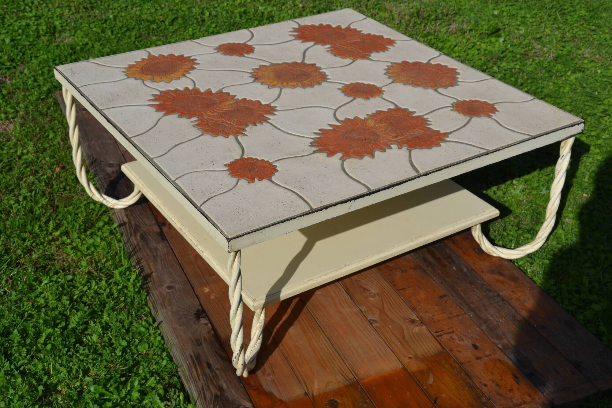 Ceramic coffee table Vallauris "Sunflower" signed Barrois