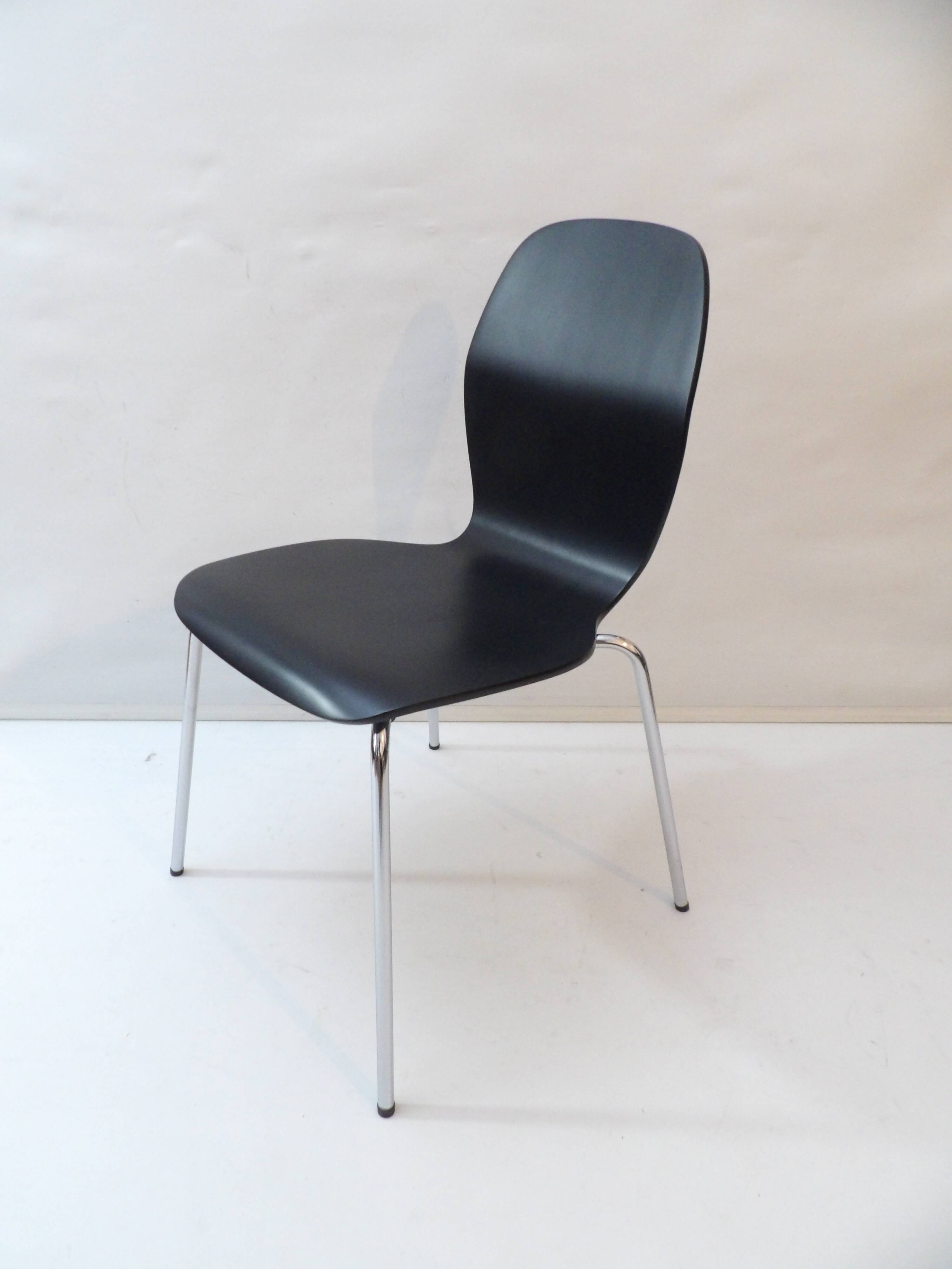 Ilmari Lappalainen - A set of three 'Columna' chairs for Asko. Ca. 1956. Fi