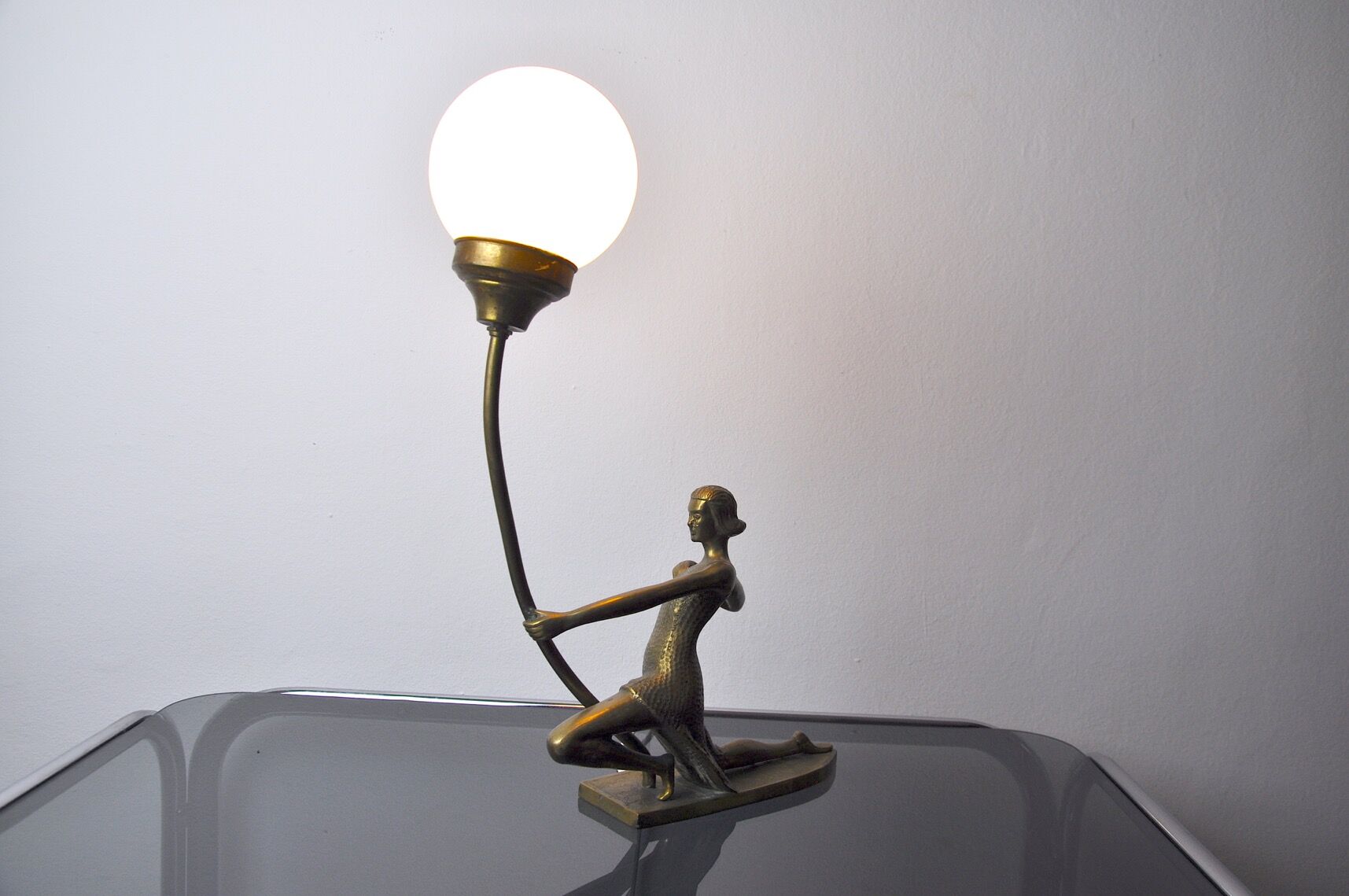 "Woman with the Bow" lamp, Laiton and Opaline, France, midcentury