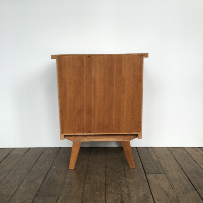 Table de chevet pieds compas en bois clair