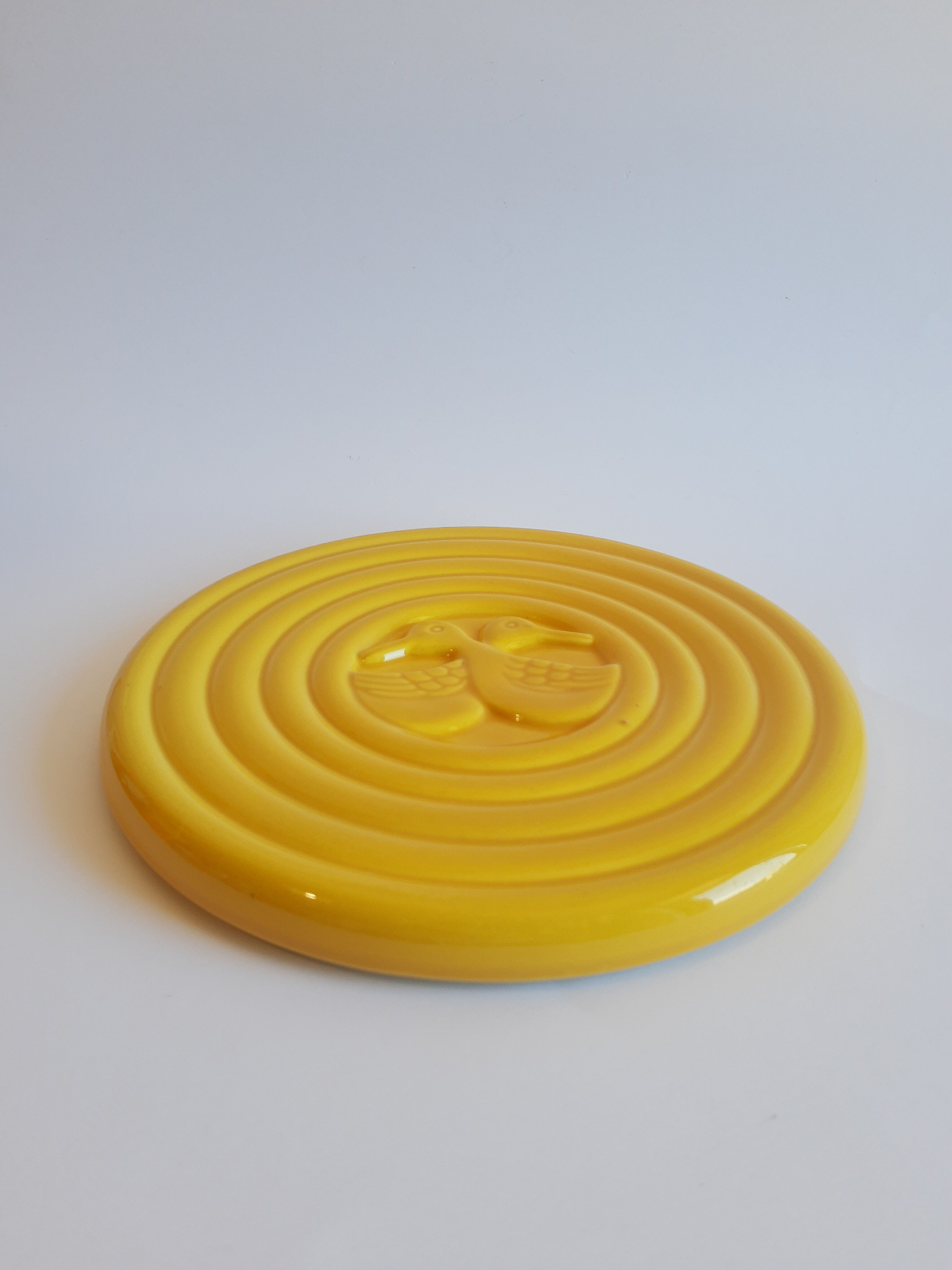 Vintage art deco duck yellow slip coaster