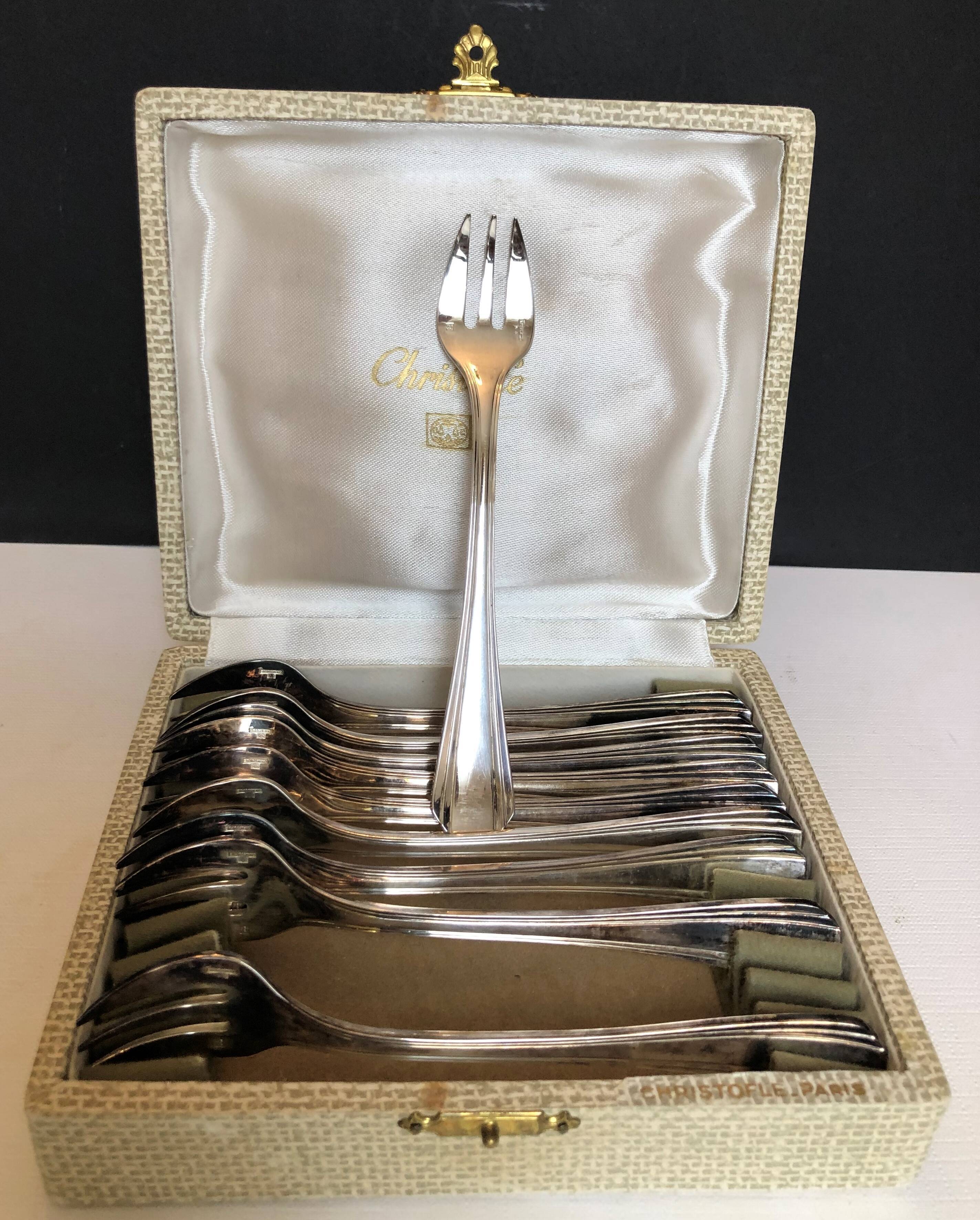 Set of 10 Christofle oyster forks in silver metal