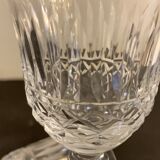 Paire de verres à pied en cristal taillé