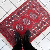 Tapis vintage fait main Afghan Ersari 62cm x 88cm (1970s) en laine