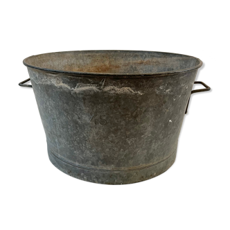 Zinc basin