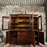 Projection bookcase in flamed mahogany from the 19th century