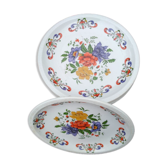 Assiettes et plat moulin des loups