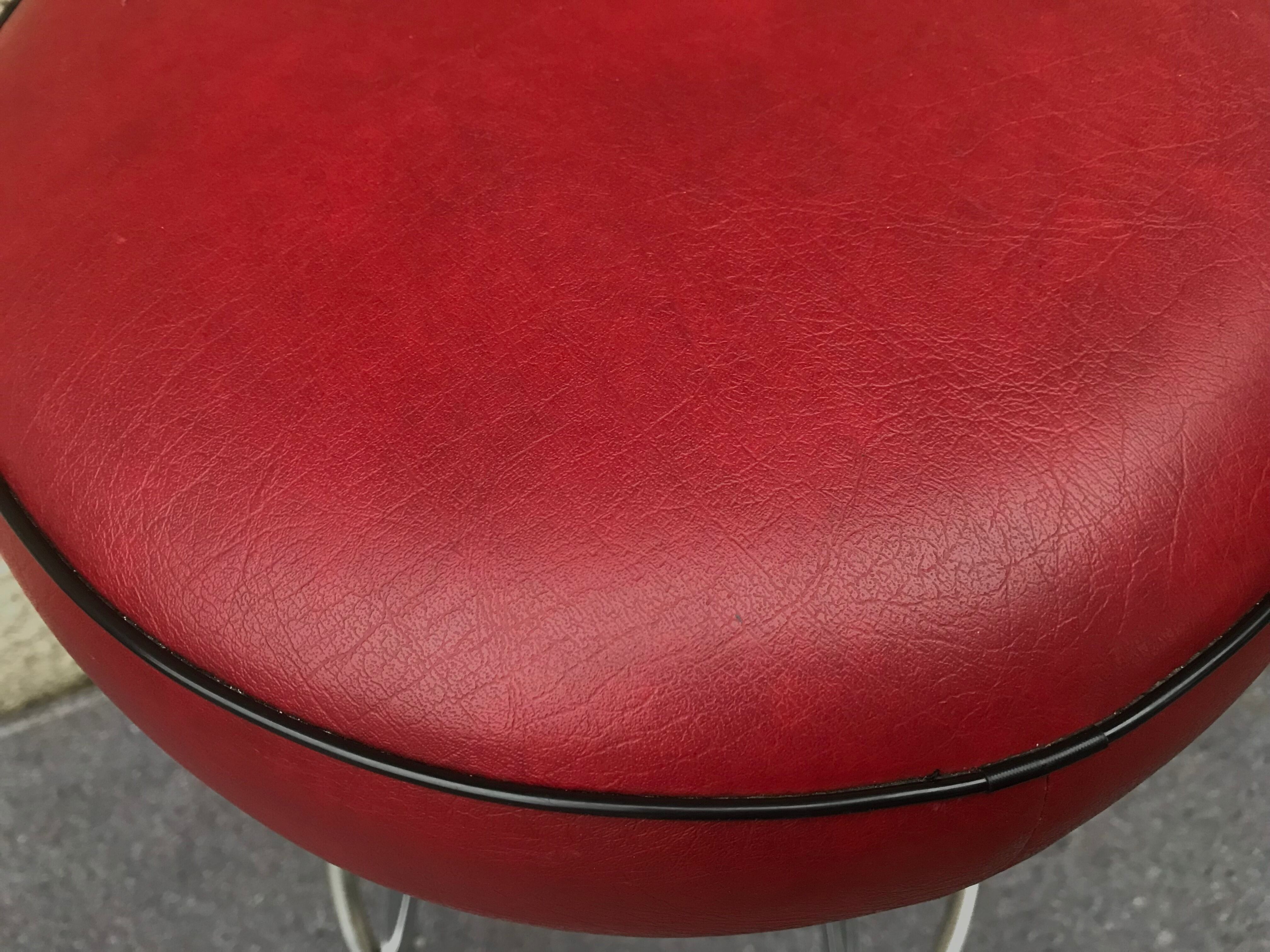 Set of 3 vintage bar stools 1960-1980