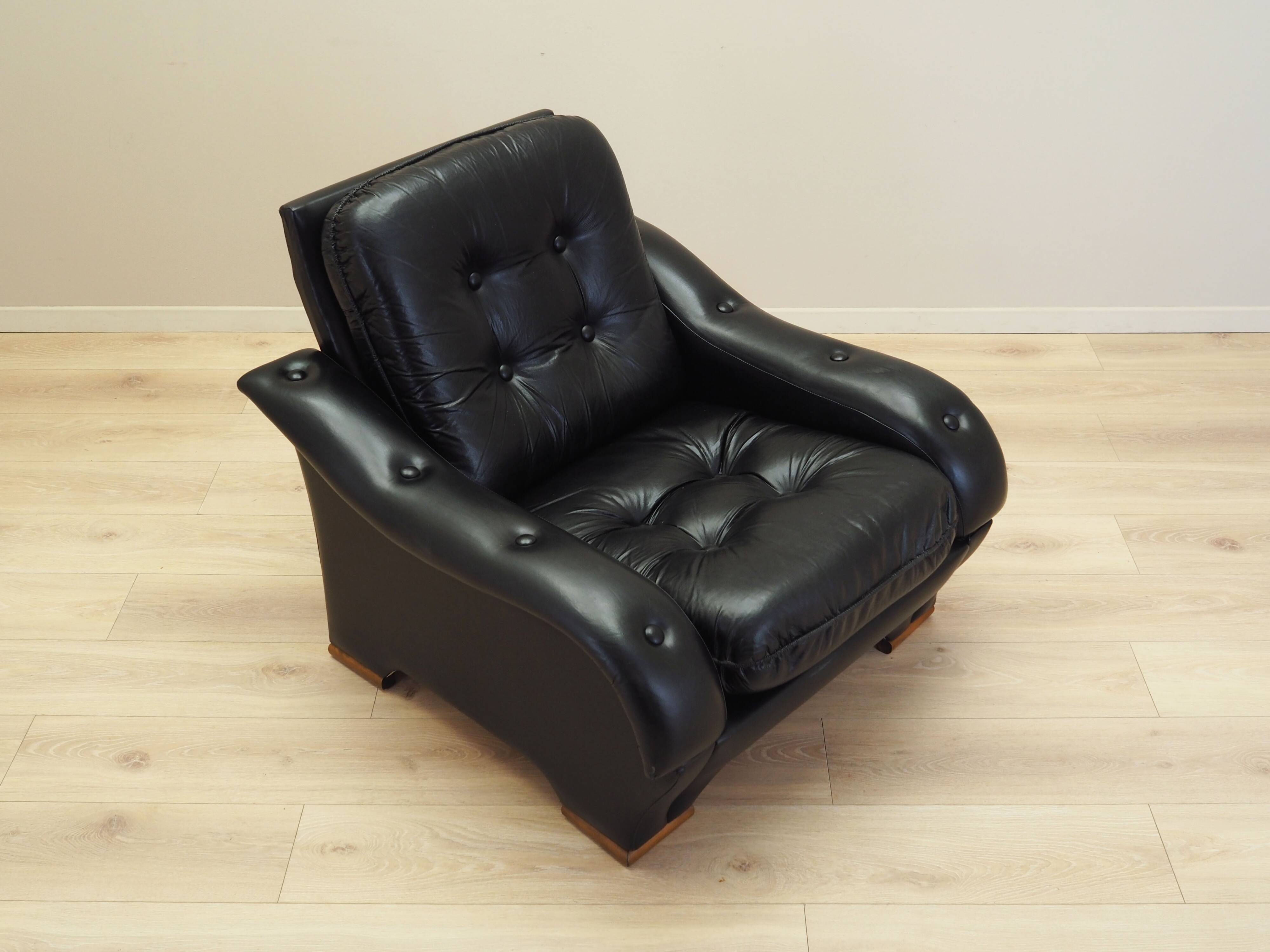 Black armchair, Italian design, 1980s, production: Italy