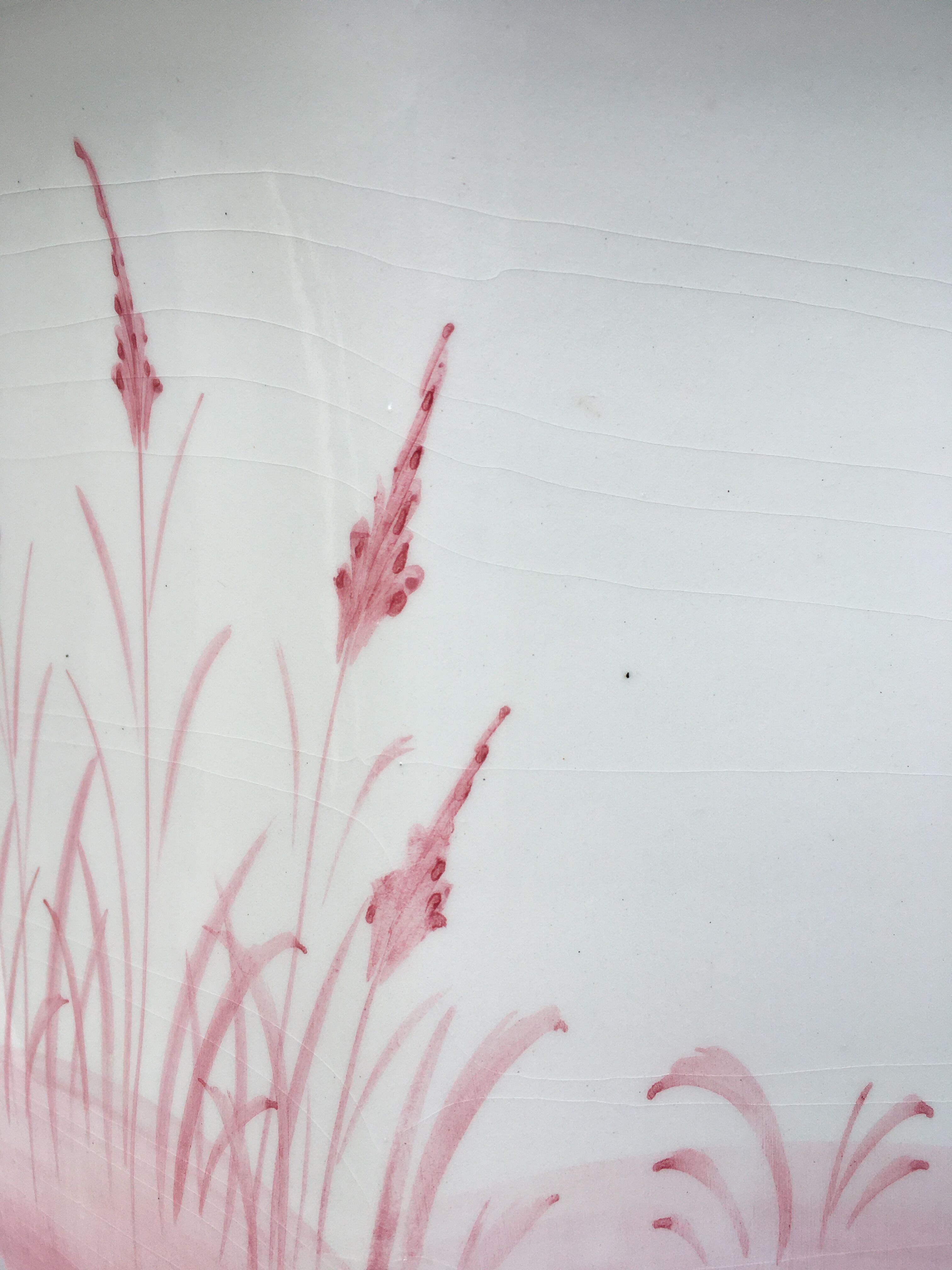 Earthenware pot cover with reed patterns