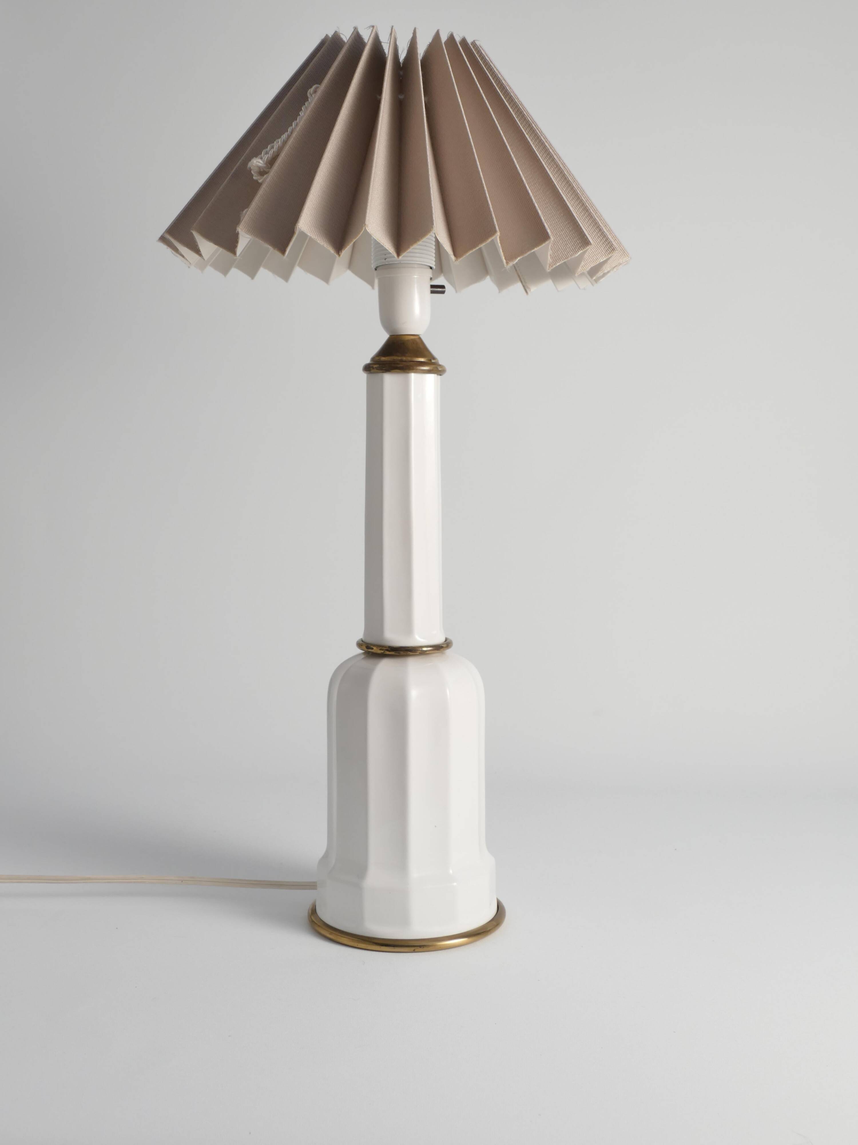 White Opaline Glass & Brass Heiberg Table Lamp, Denmark, Mid-19th century
