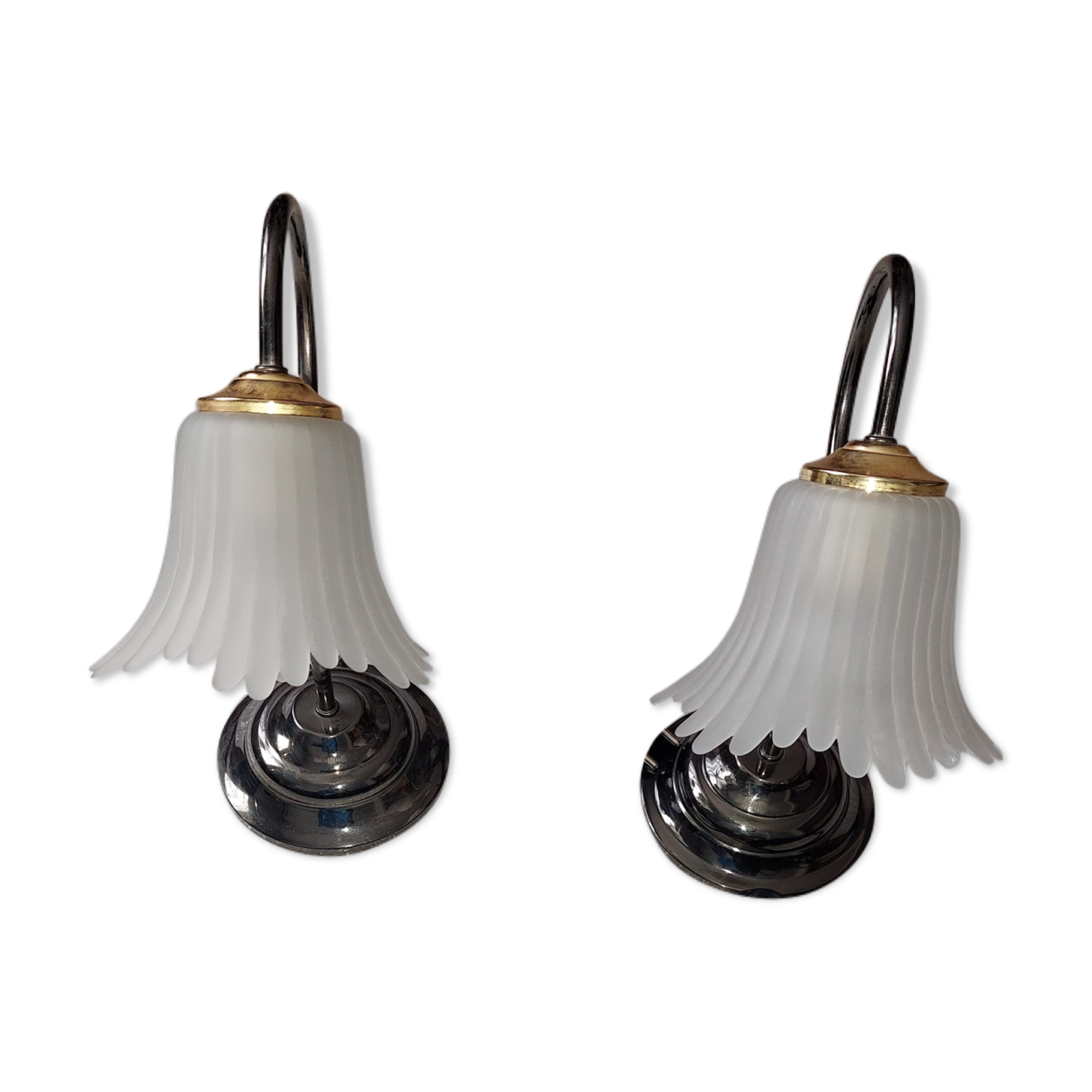 Set of 2 table lamps lampshade in opaline tulip glass Hufnagel Leuchten vintage