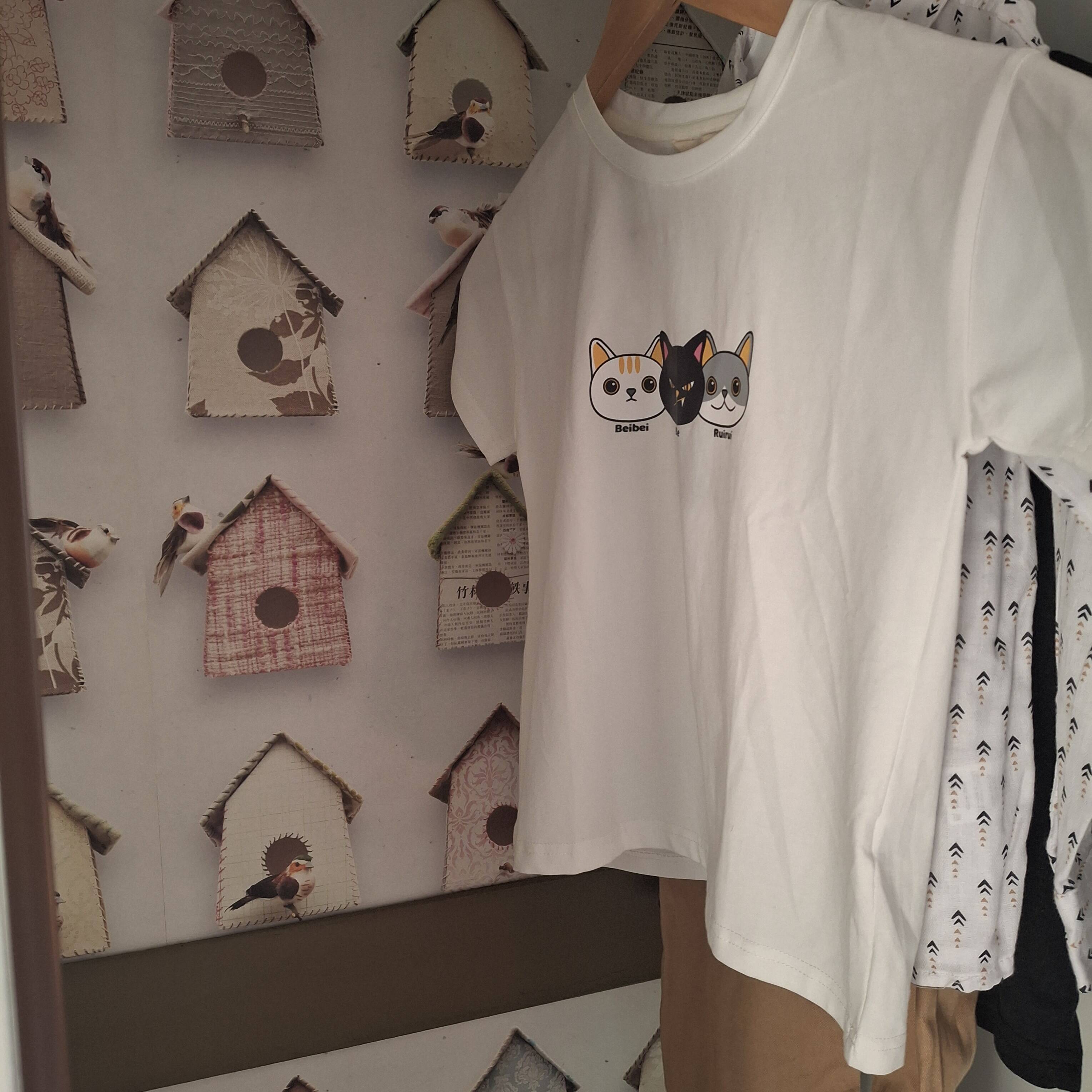 Armoire vintage années 60 relookée