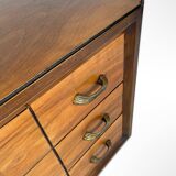 Elegant Italian chest of drawers, 1940s.