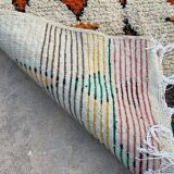 Traditional wool rug 250cm x 150cm