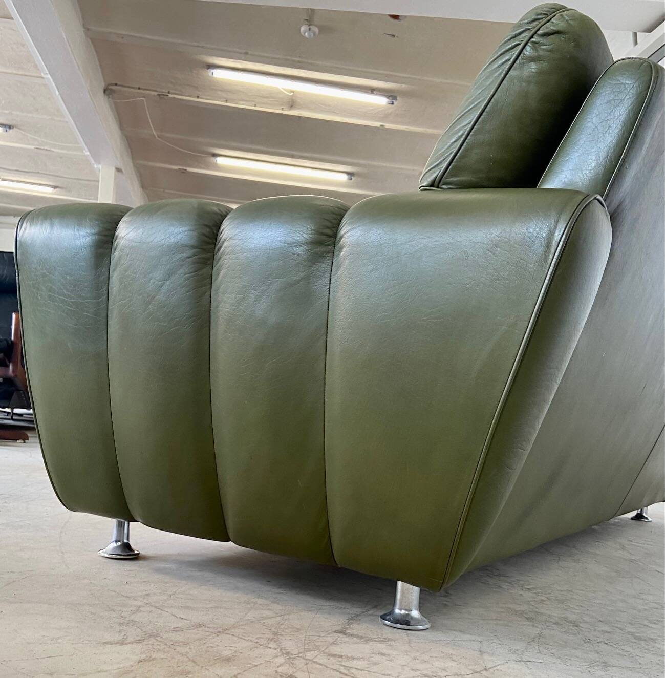 Vintage danish 3 person svend skipper lounge sofa in olive green leather