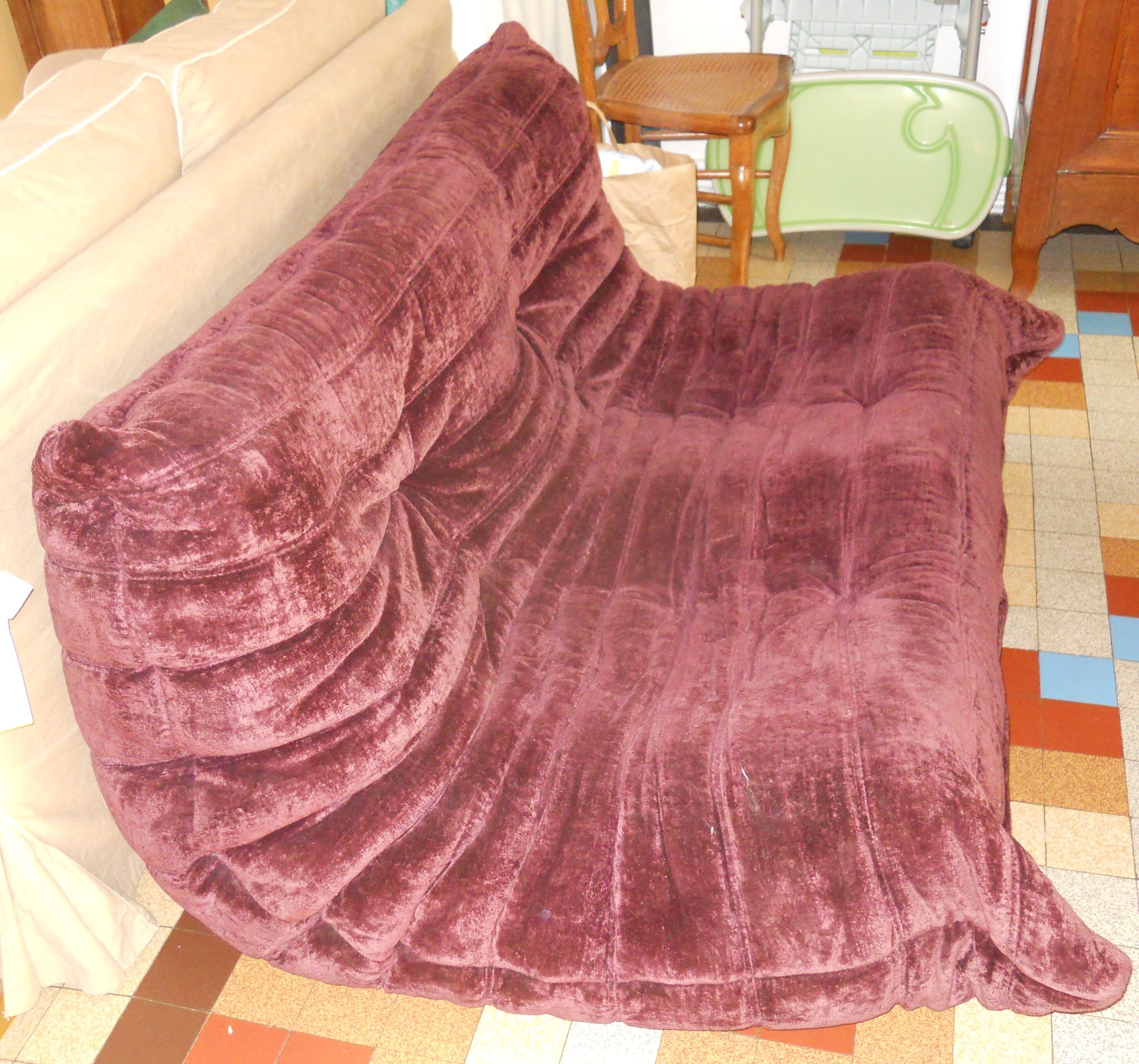 Togo sofa by Michel Ducaroy for Ligne Roset
