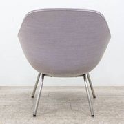 Fauteuil HAY AAL 82 en tissu mauve piètement chromé