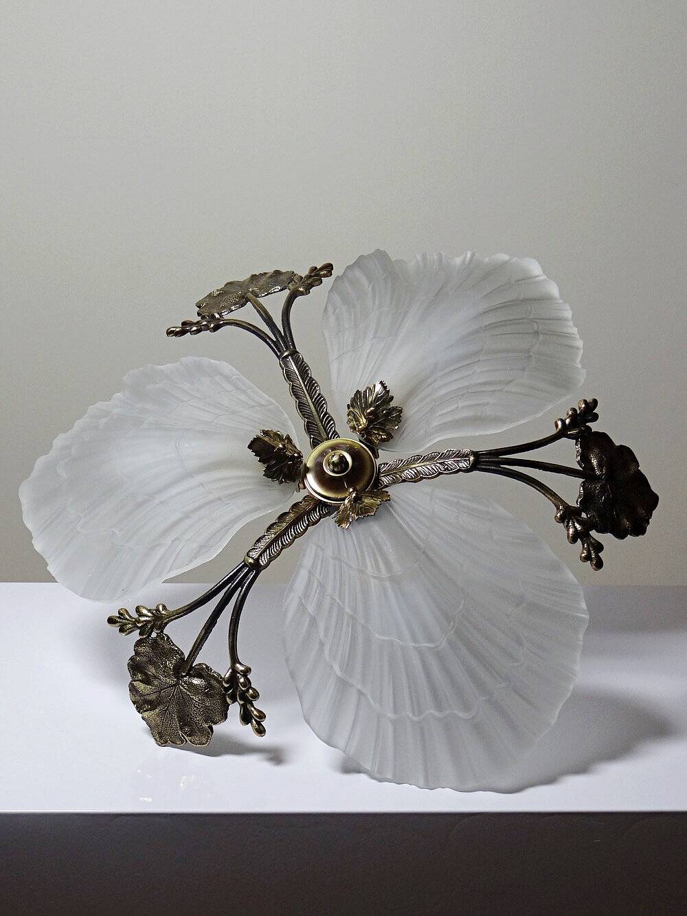 Vintage 1980s-90s Hollywood Regency Art Deco Bronze Mariner Seashell Chandelier
