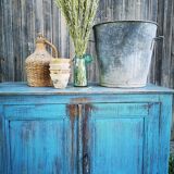 Buffet campagne patiné bleu