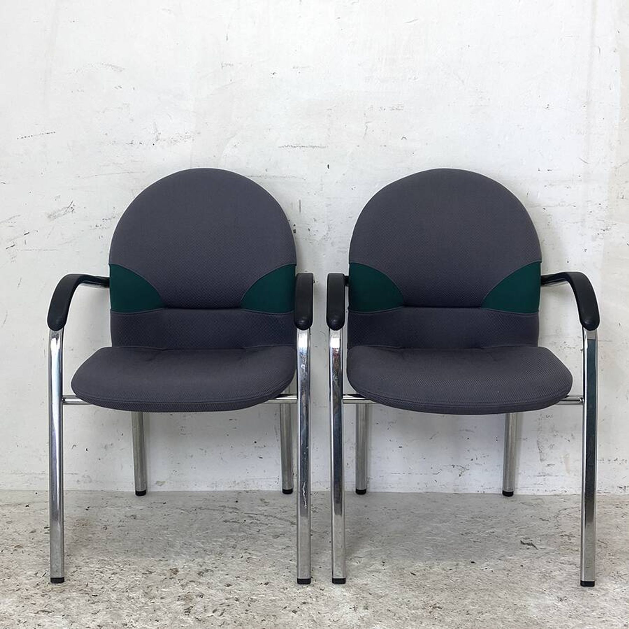 Pair of Persona model chairs VITRA edition Design Mario Bellini