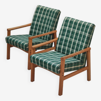 Paire de fauteuils vert a motifs par Ton Bystrice (Thonet) 1960