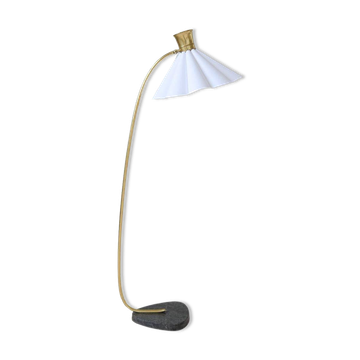 Curved mid-century floor lamp in brass and stone