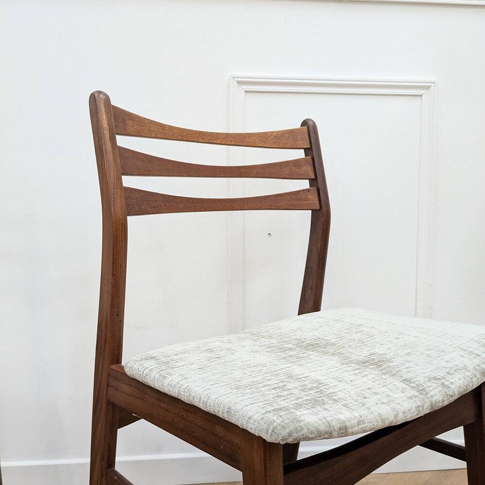 2 minimalist vintage Scandinavian chairs