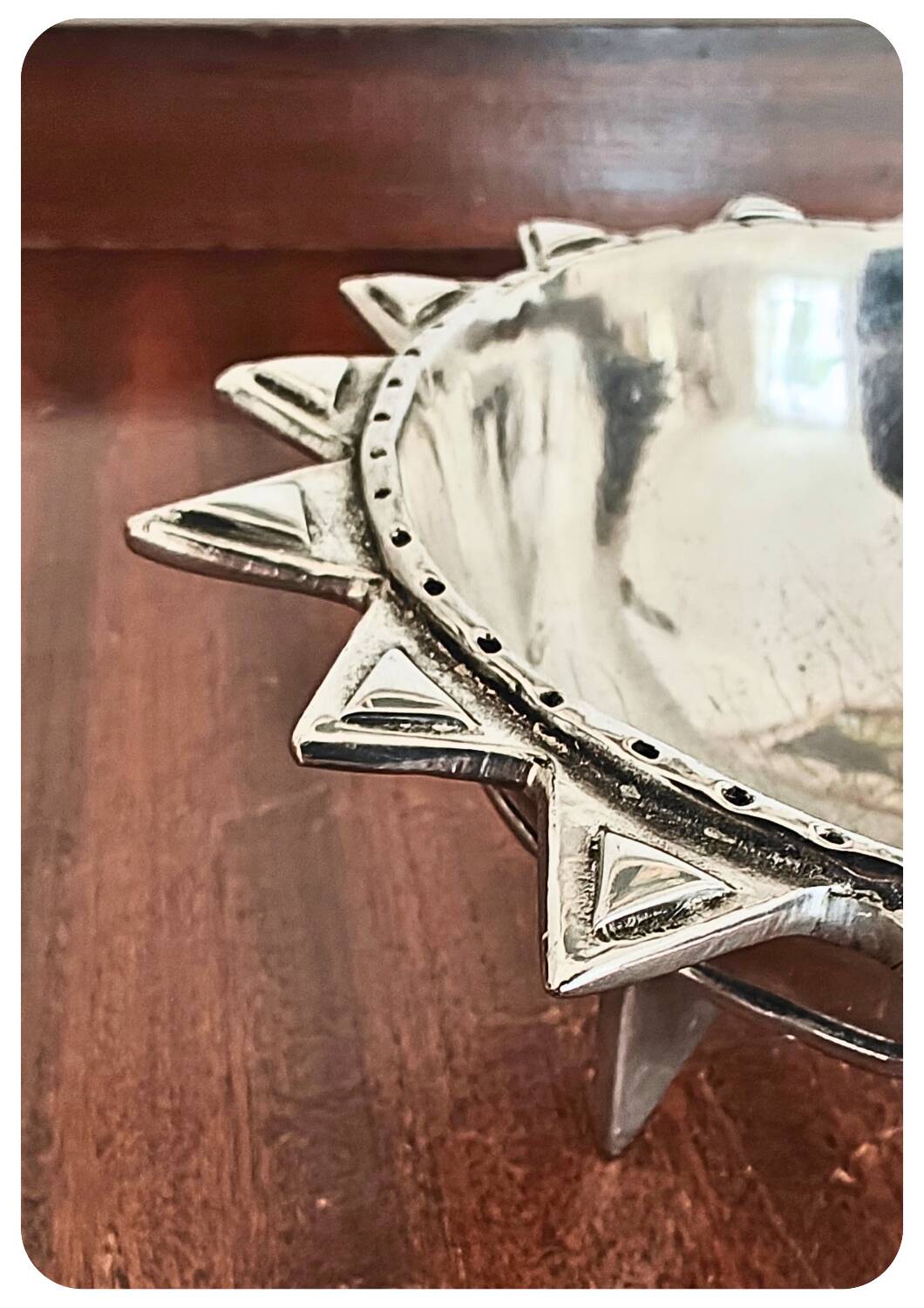 Bol à tournesol vintage de Carroll Boyes