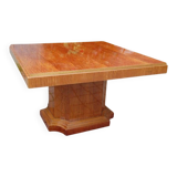 Art Deco table in moiré mahogany from the 1930s.