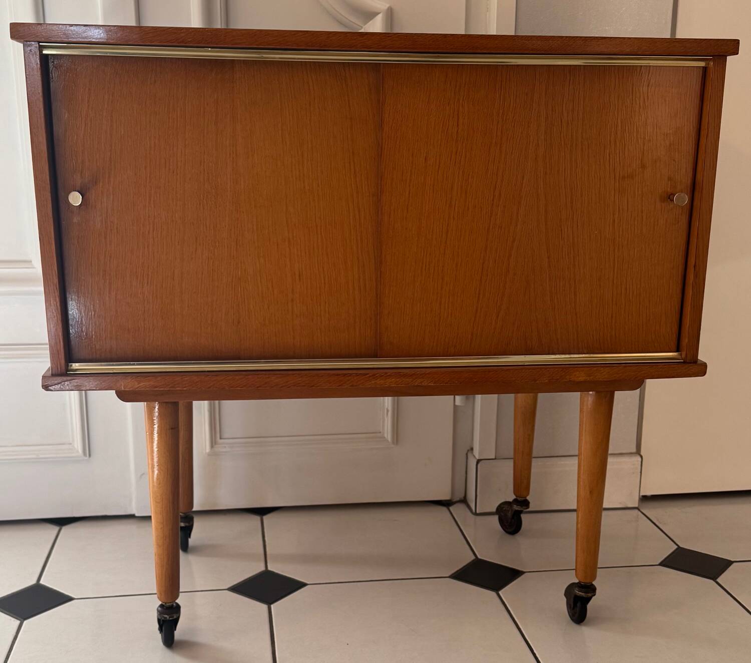 Vintage Scandinavian sideboard/buffet