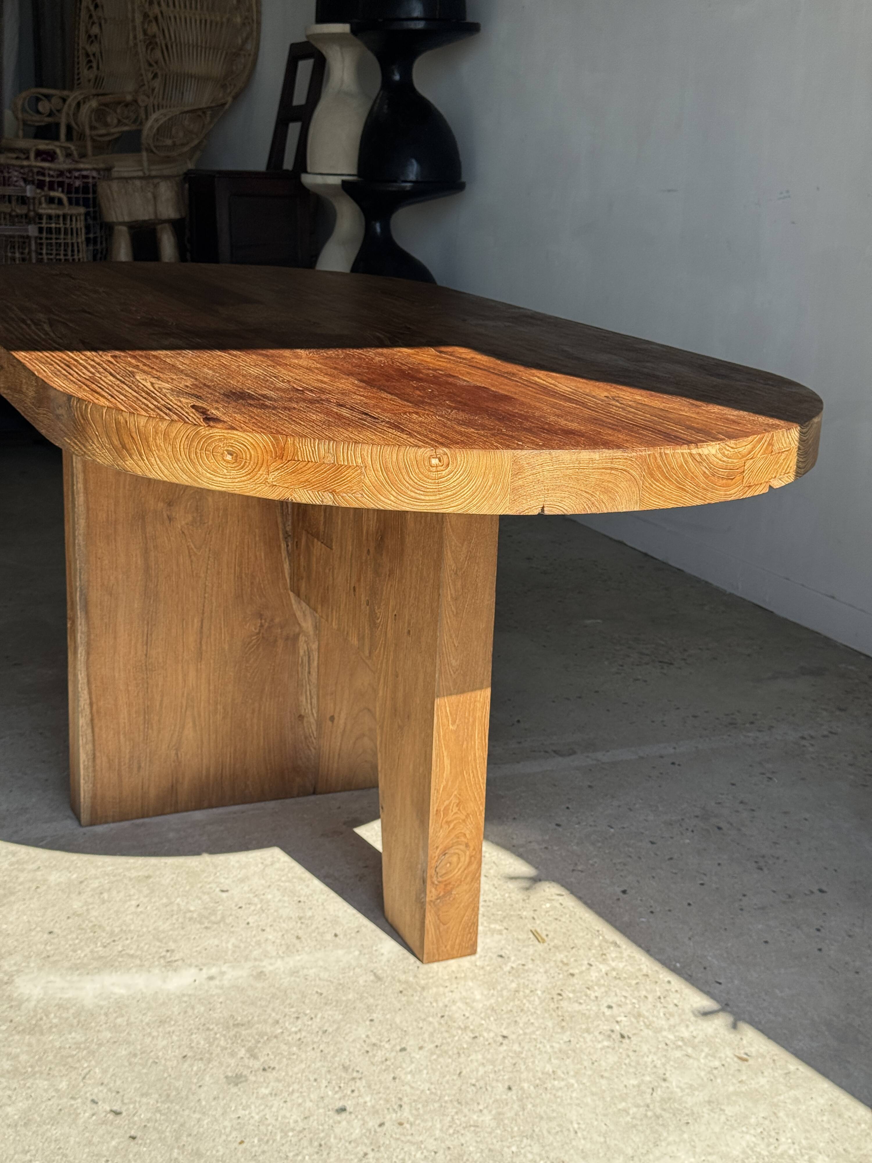 Immense solid teak table 2.10m x 1m