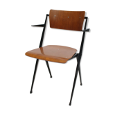 Fauteuil pyramidal par Wim Rietveld pour De Cirkel