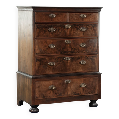 Grand coffre à tiroirs double en chêne anglais antique du XVIIIe siècle.