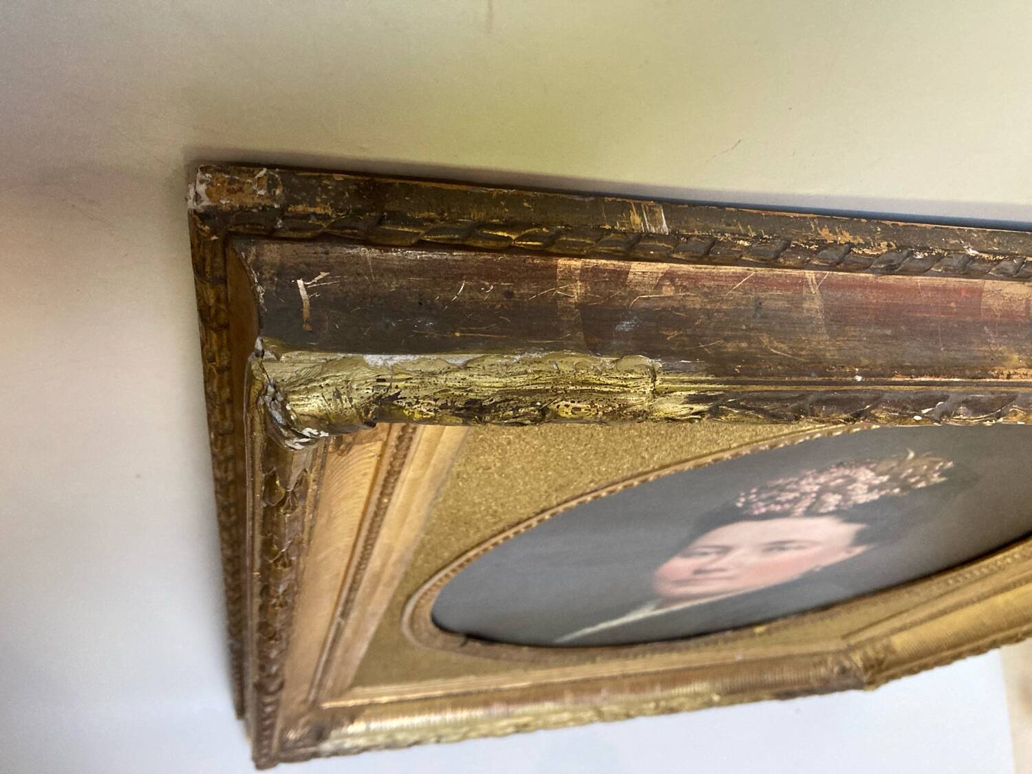 Portrait of a woman from the 19th century.