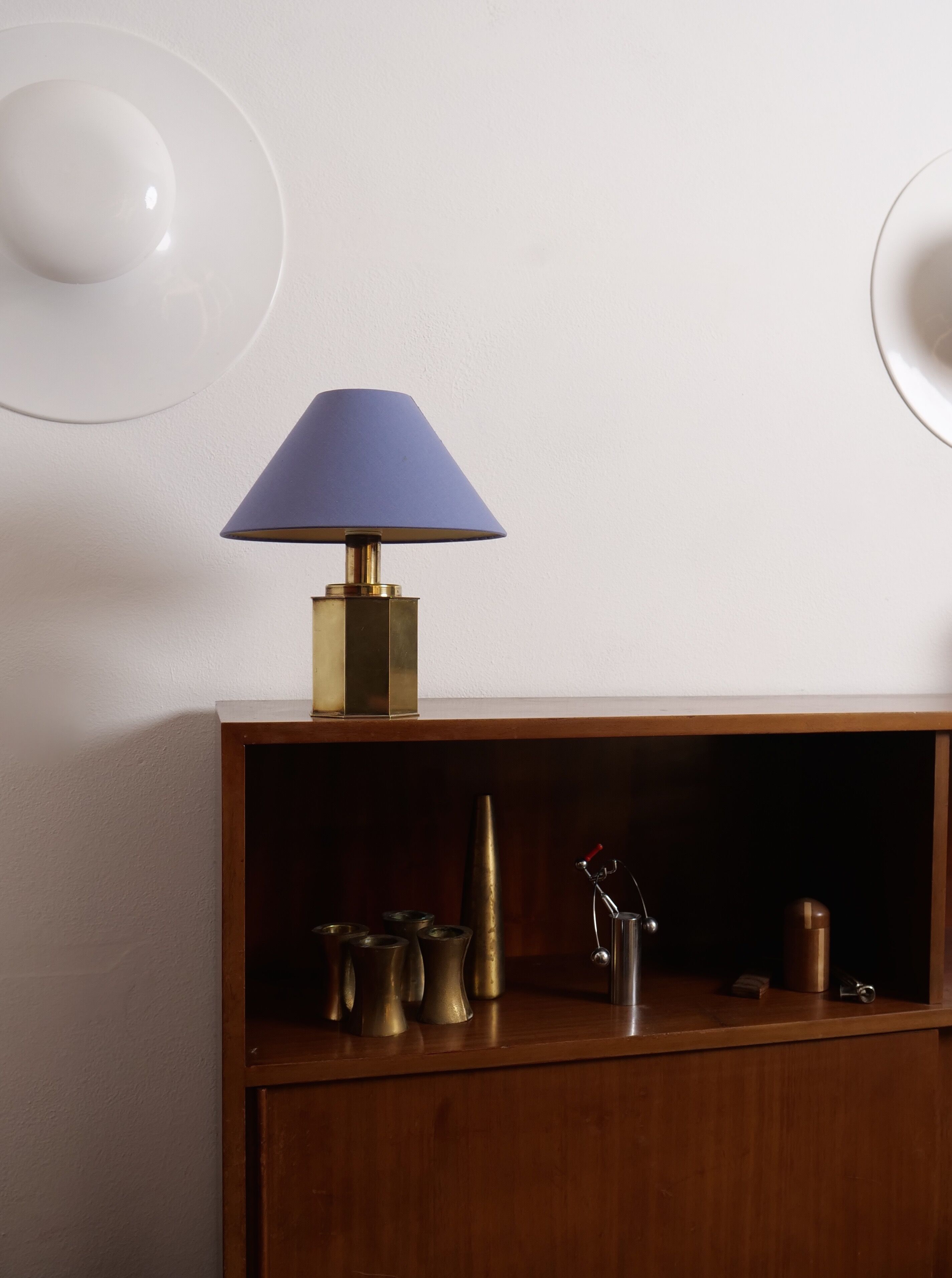 Octagonal brass lamp