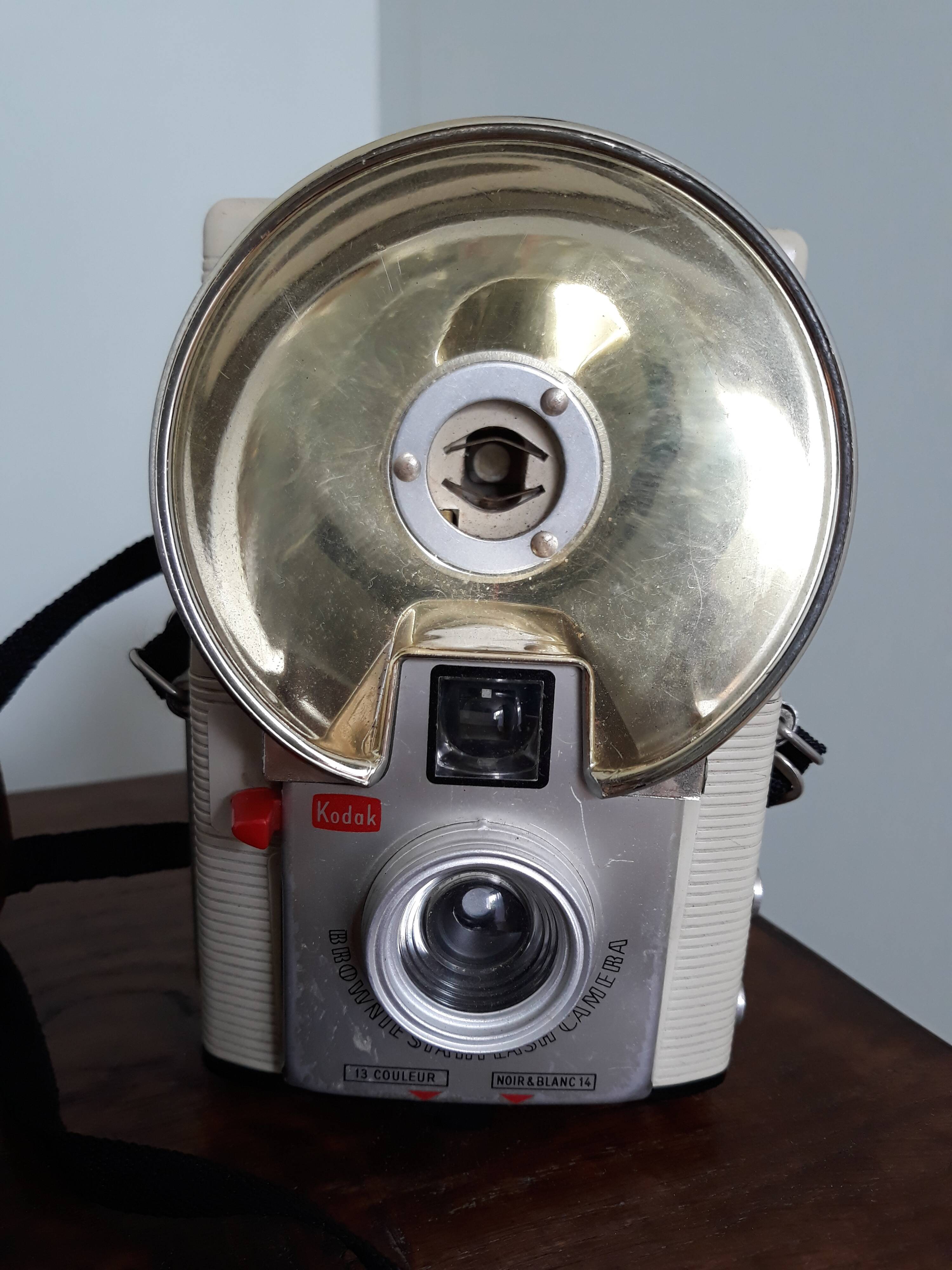 Camera Kodak Brownie Starflash (Défectueux) à Villeneuve VD pour CHF 26