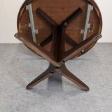 Baumann extendable dining room round table, France circa 1970.